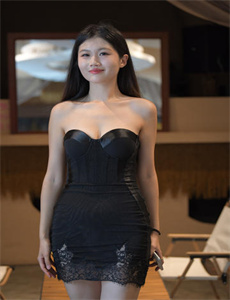 《我可以自己疯》