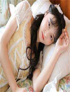 《藤井シェリー》